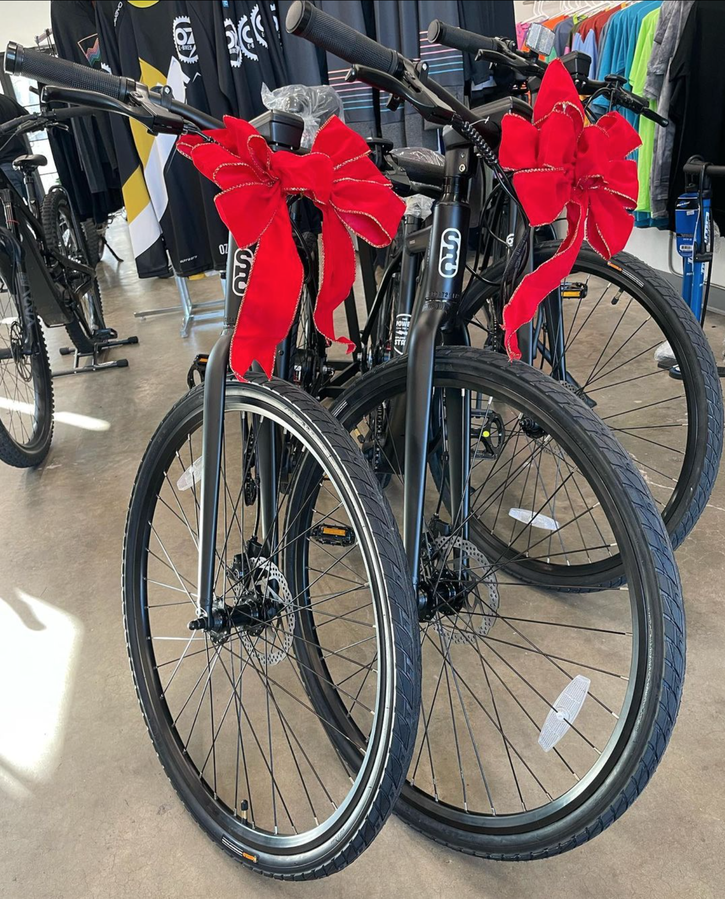Read more about the article NEW and USED E-Bikes FOR SALE | Bentonville, Arkansas Location | OZ E-Bikes
